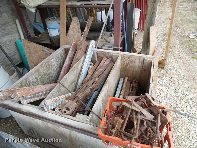 image for item DF7091 Simpson concrete forms